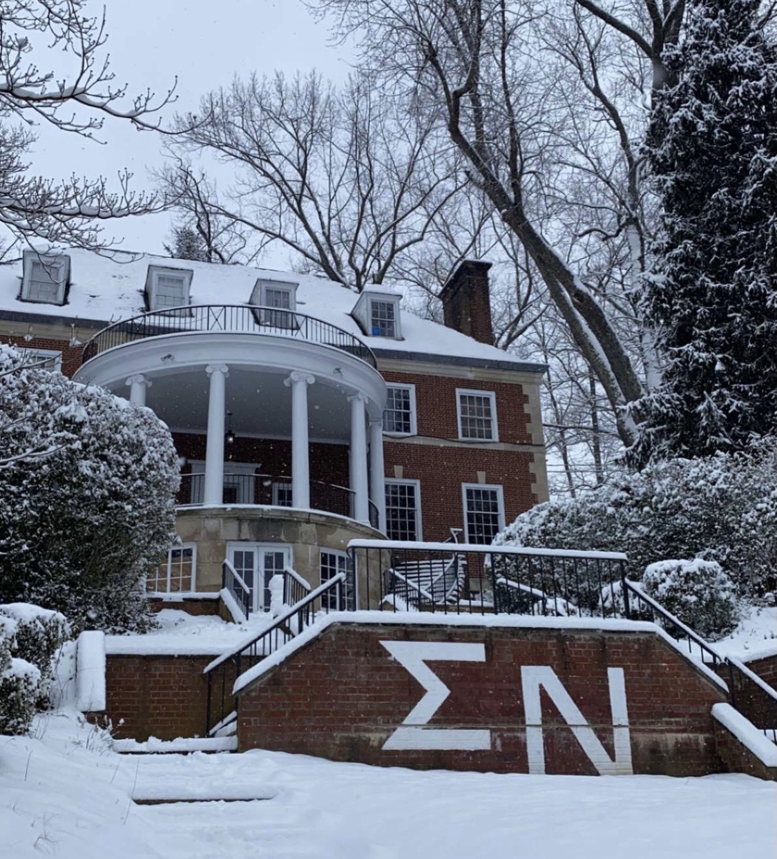 Sigma Nu (Beta Chapter)